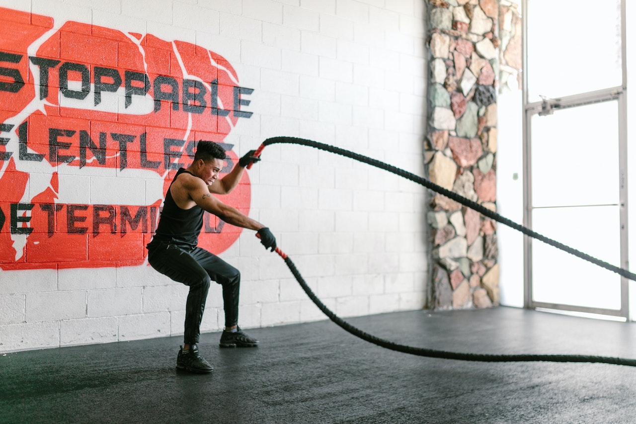 Which Muscles Do Battle Ropes Work? MAXPRO Fitness